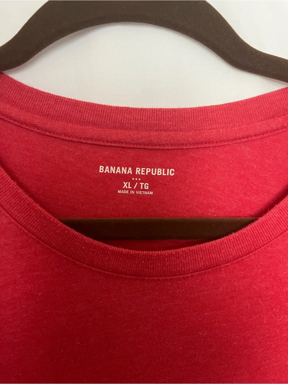Bundle of Banana Republic Red Graphic Tees — Surf & Bicycle Designs XL